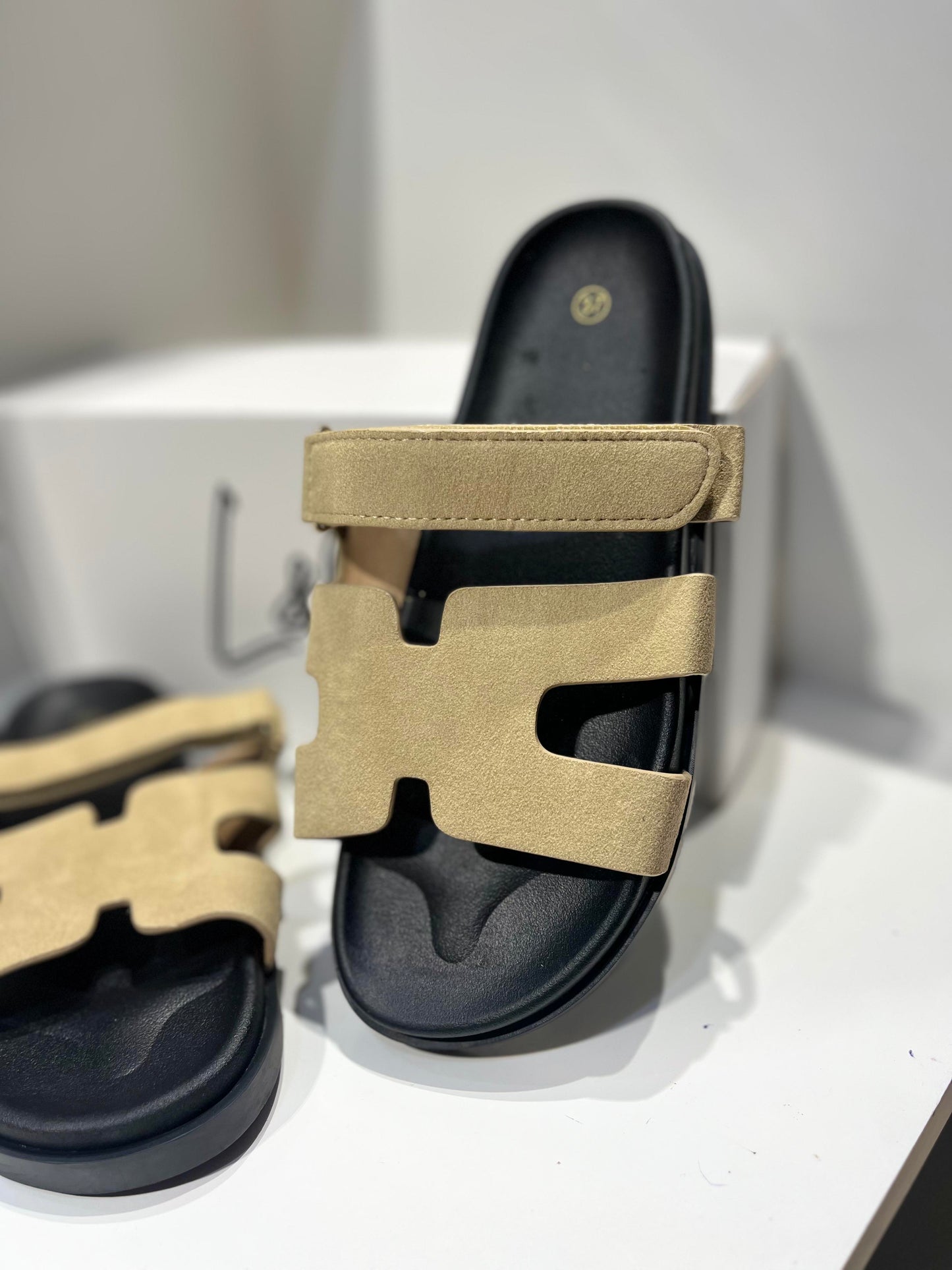 L&D Sandals Comfy Everyday Flats