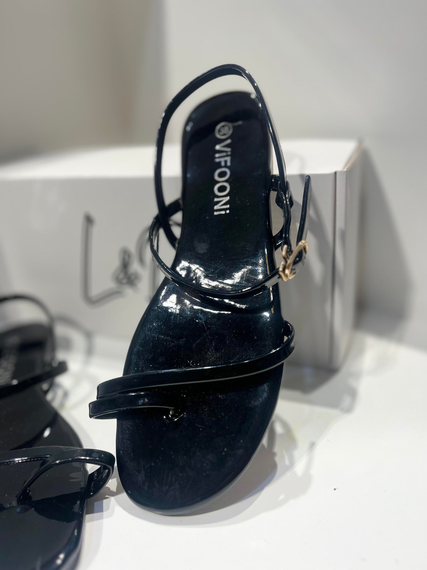 L&D Gel Sandals – Sleek & Minimalist Flats