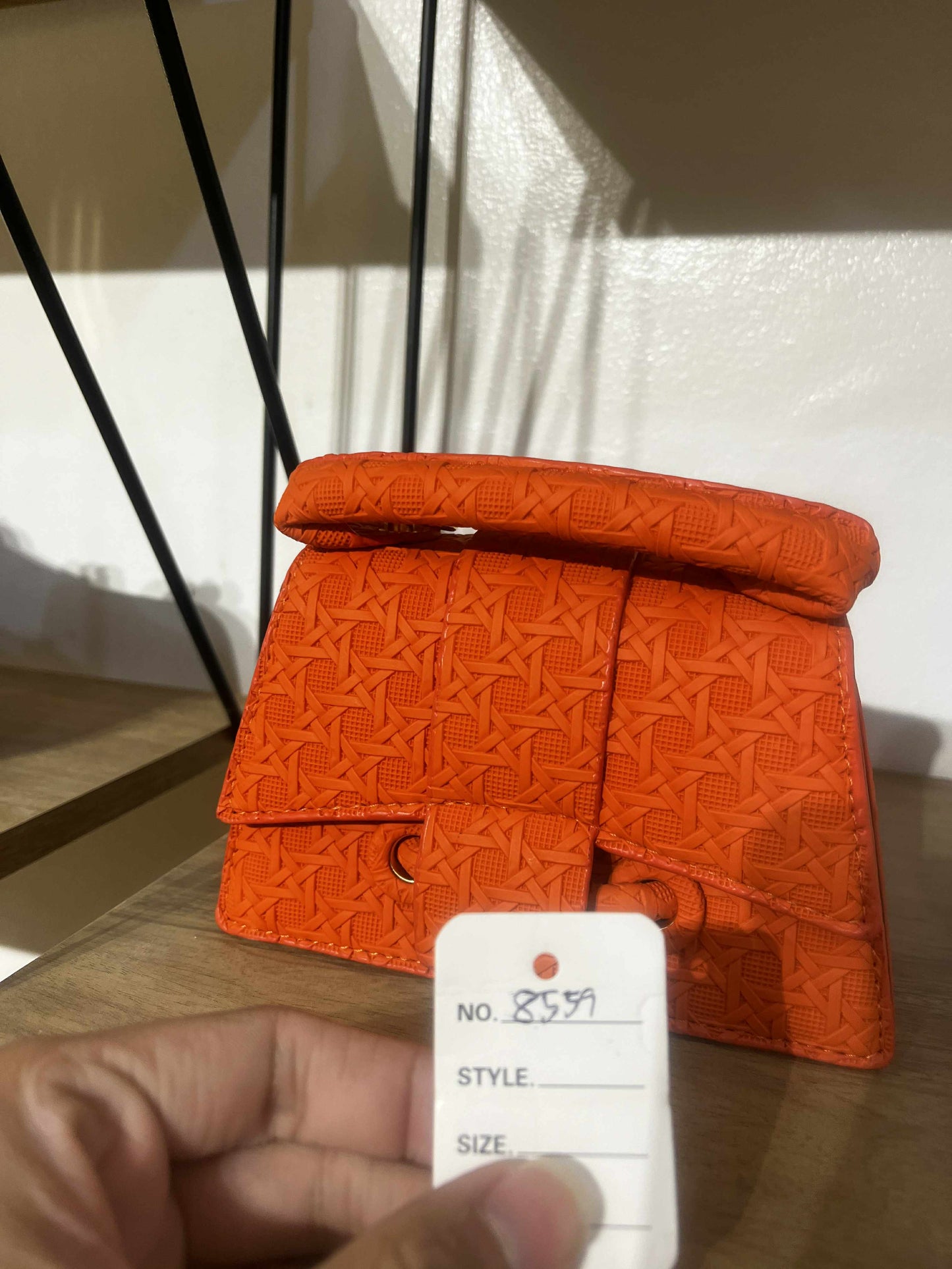Bag # 40 - SKU 8559