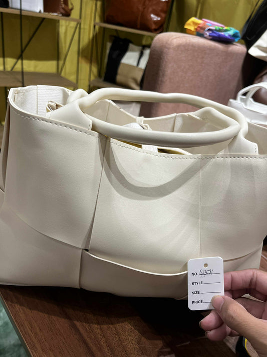 Bag # 16 - SKU SB01