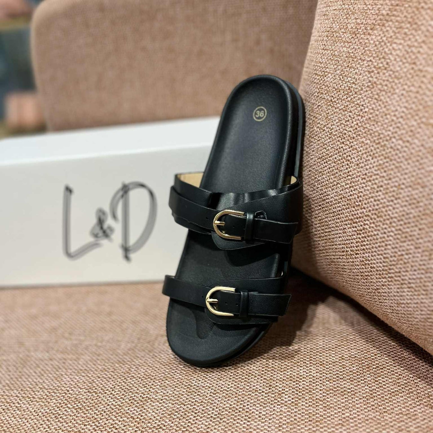 L&D Nika Sandals