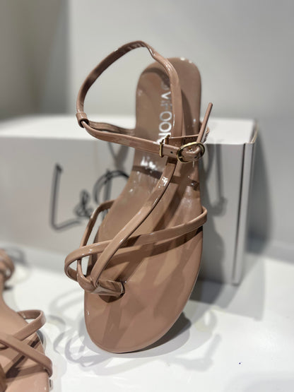 L&D Ramona Sandals Women's Strappy Glossy Flats