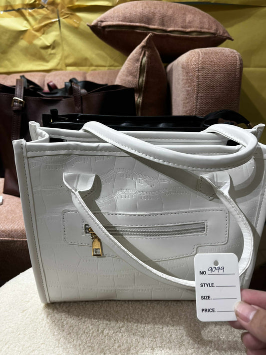 Bag # 23 - 6606