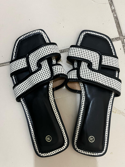 Amaya Sandals
